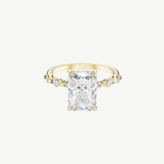 Radiant-Cut Diamond Ring with Marquise Shoulders in 18k Gold