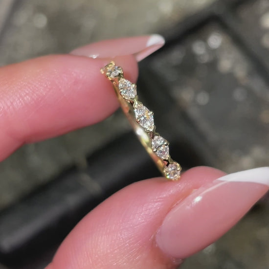 Arabella band yellow gold